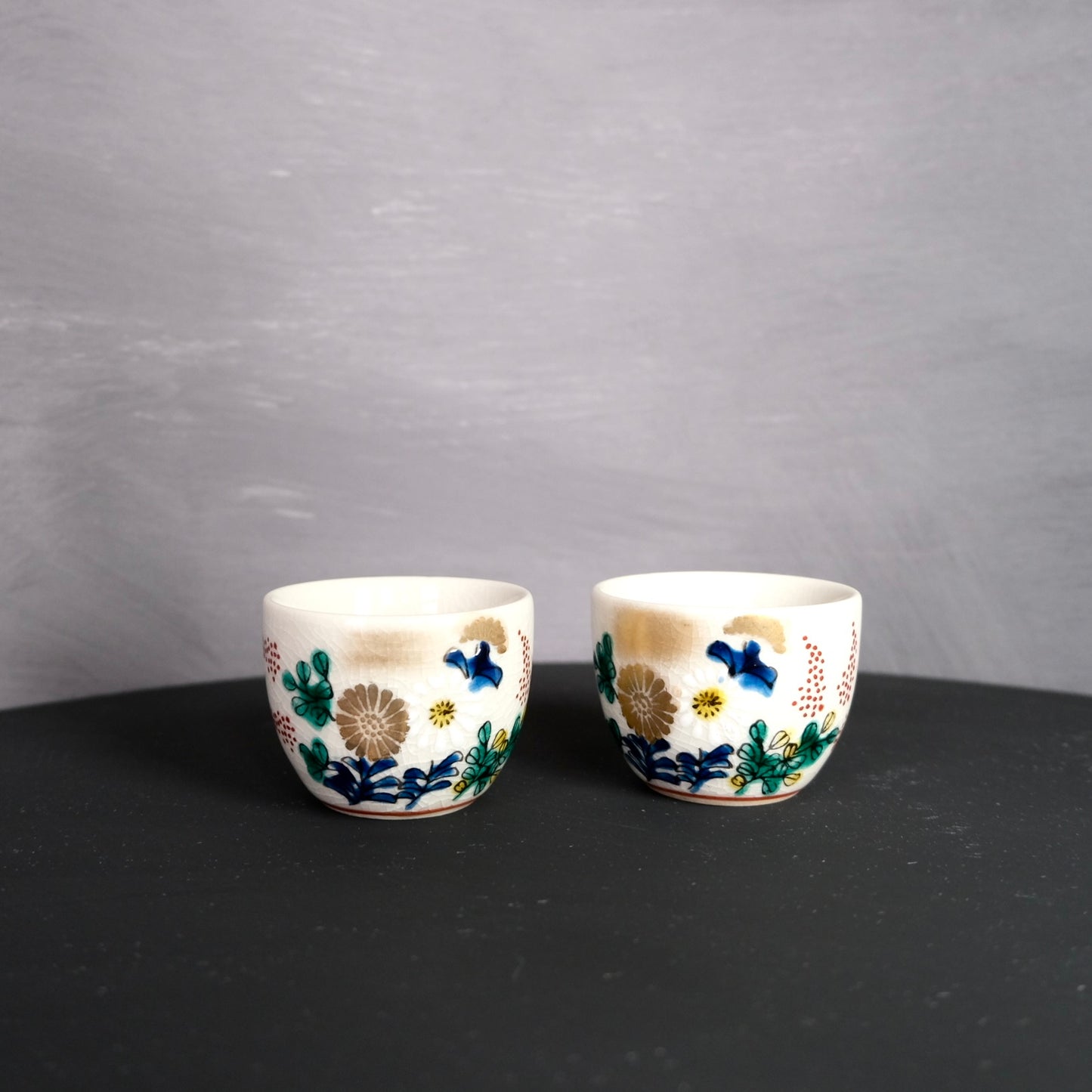 Vintage KUTANI ware OCHOKO x2 | 九谷焼 おちょこ