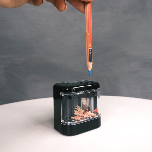 Electric PENCIL SHARPENER |  小さな電動えんぴつ削り