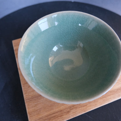 Vintage MATCHA BOWL 05 |  池光窯 高麗青磁 抹茶椀 (木箱入)