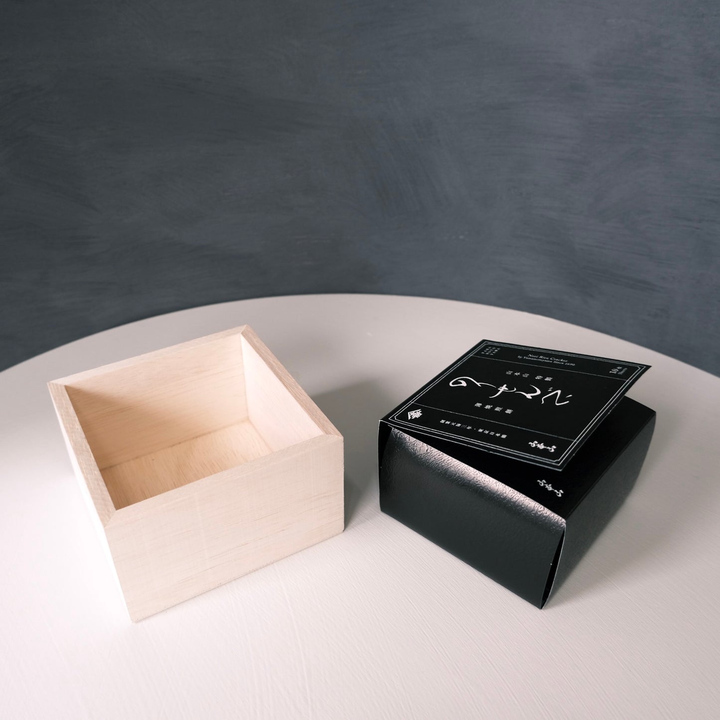 NORI Senbei Box | 日本橋山本山 海苔煎餅