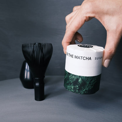 New | Matcha Black Resin Whisk (with holder) |  黒茶筅