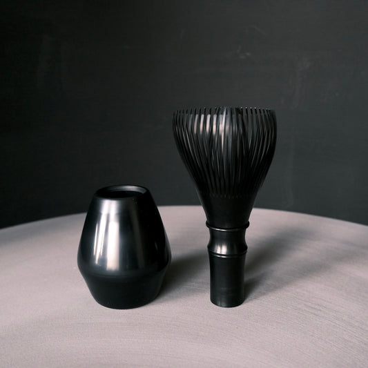 New | Matcha Black Resin Whisk (with holder) |  黒茶筅